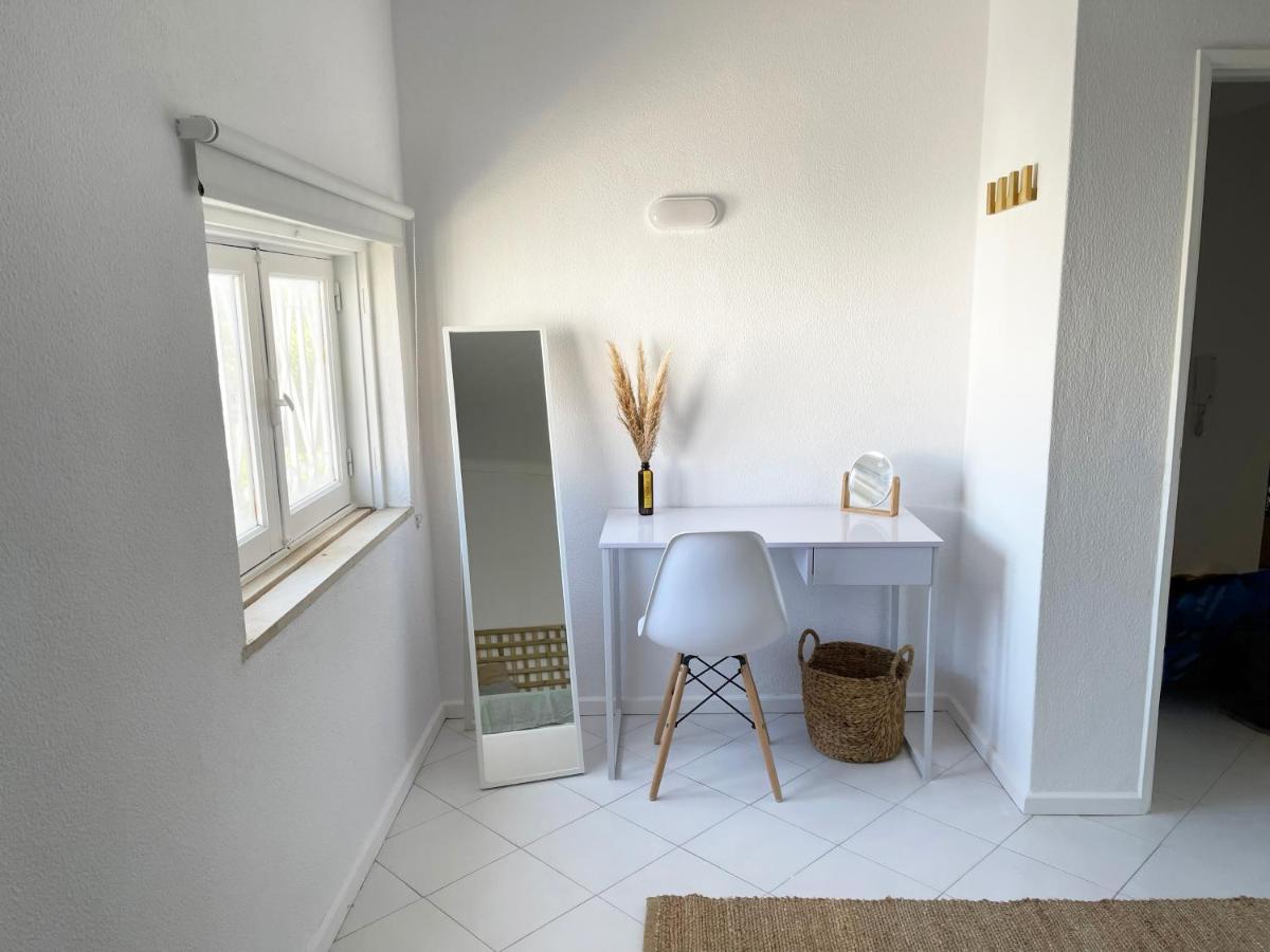 Panoramic Seaview - 2 Bedroom, Main Ave, 15 Min Walk Beach, Workspace Албуфейра Екстериор снимка